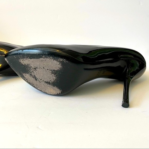 Gucci Glossy Patent Stiletto High Heels, Black, size 8 - Picture 9 of 9